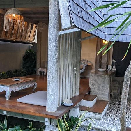 Villa Made East Seminyak Exteriör bild