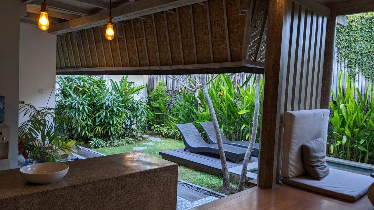 Villa Made East Seminyak Exteriör bild